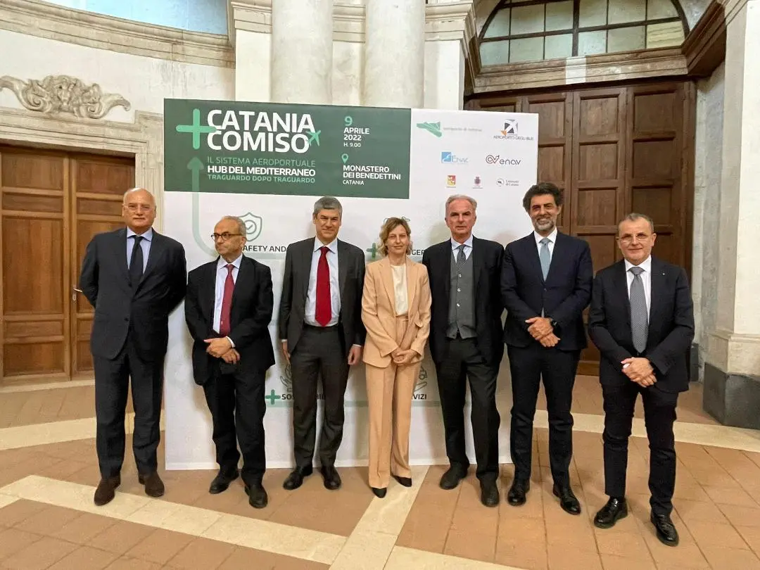 Convegno Catania+Comiso: da sinistra Palombelli, Borgomeo, Quaranta, Isgrò, Di Palma, Torrisi, Dibennardo
