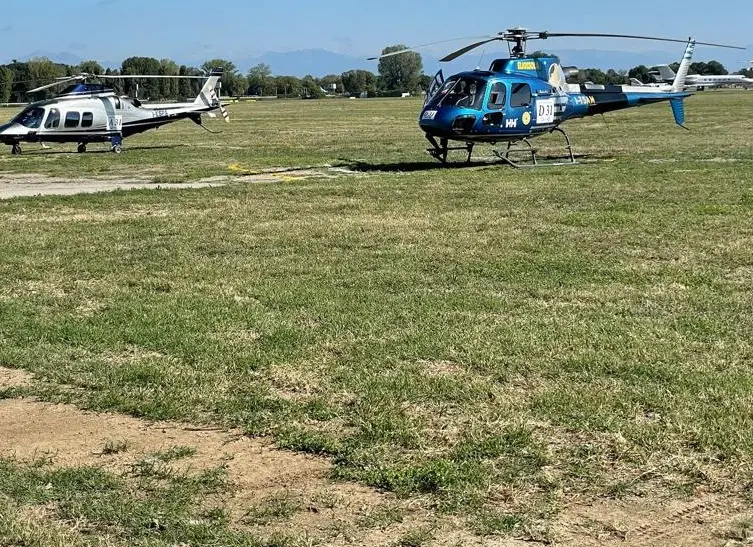 Elicotteri società Elilombarda per effettuare navetta elicotteristica da e per il circuito di Monza, con 126 rotazioni