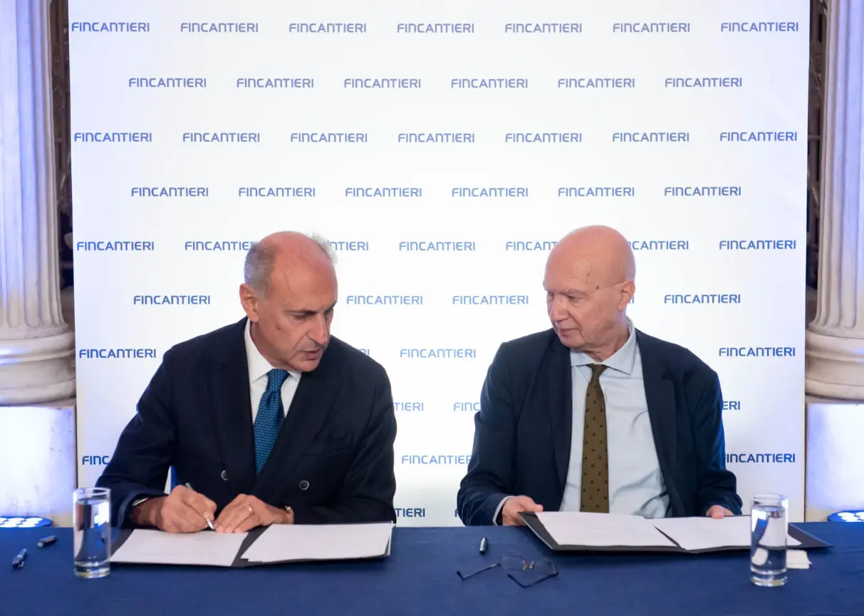 Elettronica assieme ad altre imprese italiane (Fincantieri) firma Mou per fornitura quattro corvette alla marina greca