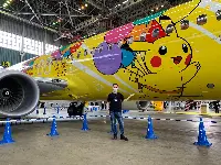B-737/800 plane Pokemon theme of Japanese carrier Skymark