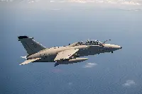 Primi voli sperimentali per un aereo dell’Aeronautica militare alimentato da una miscela di carburante contenente biocombustibile fino al 25%