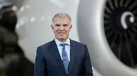 Carsten Spohr as CEO of Lufthansa for five more years