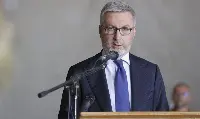 Il ministro della Difesa, Lorenzo Guerini, durante un intervento