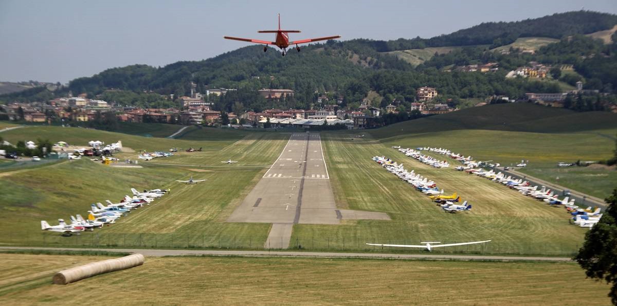 Aeroporto civile statale “G. Paolucci” di Pavullo nel Frignano, in provincia di Modena