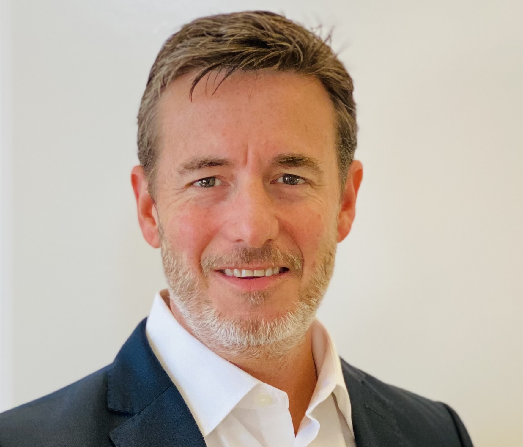 Virgin Galactic nomina Alistair Burns nel ruolo di Chief Information Officer
