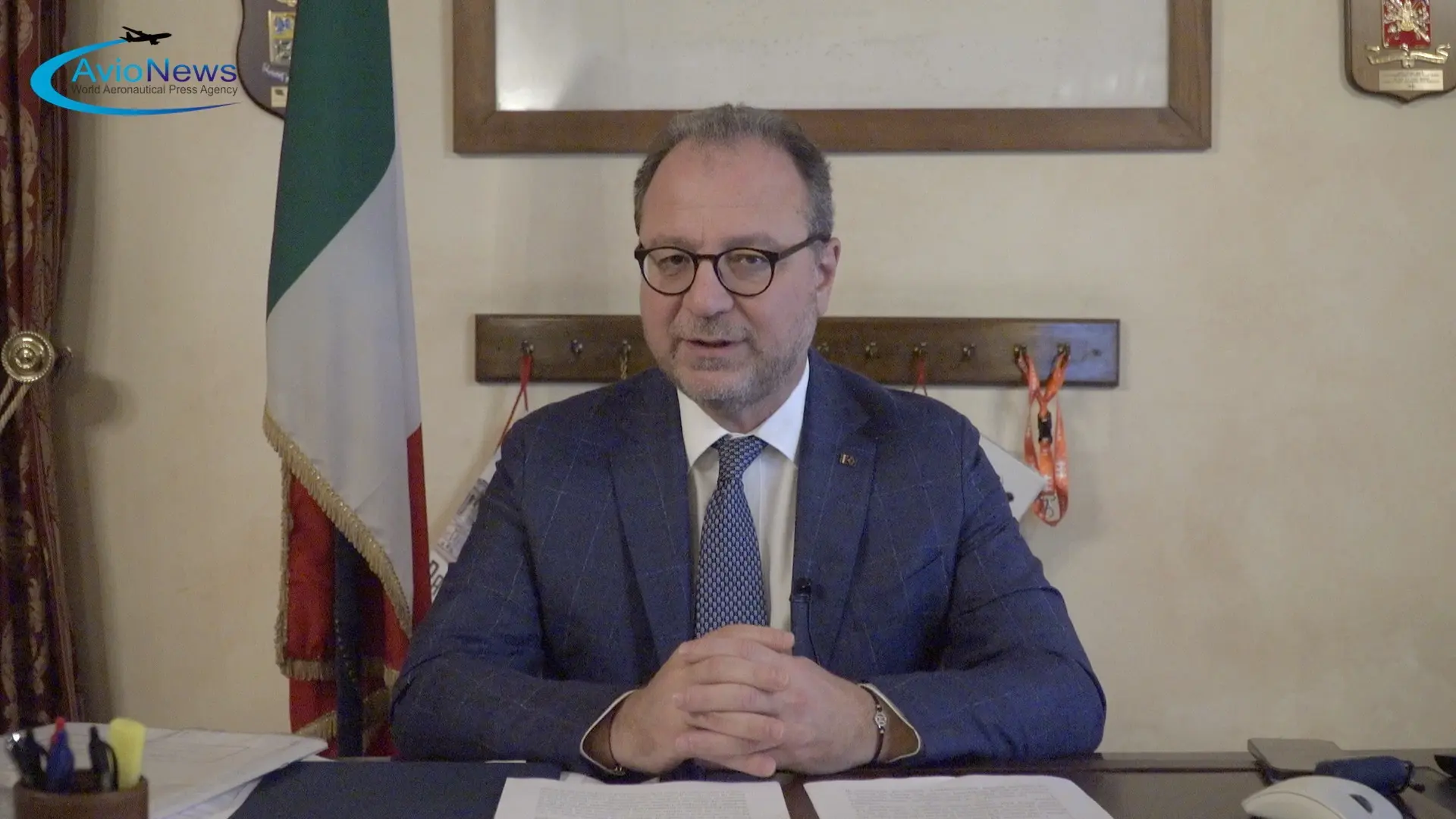 Il sottosegretario di Stato al ministero della Difesa Giorgio Mulé intervistato da AVIONEWS il 19/11/2021