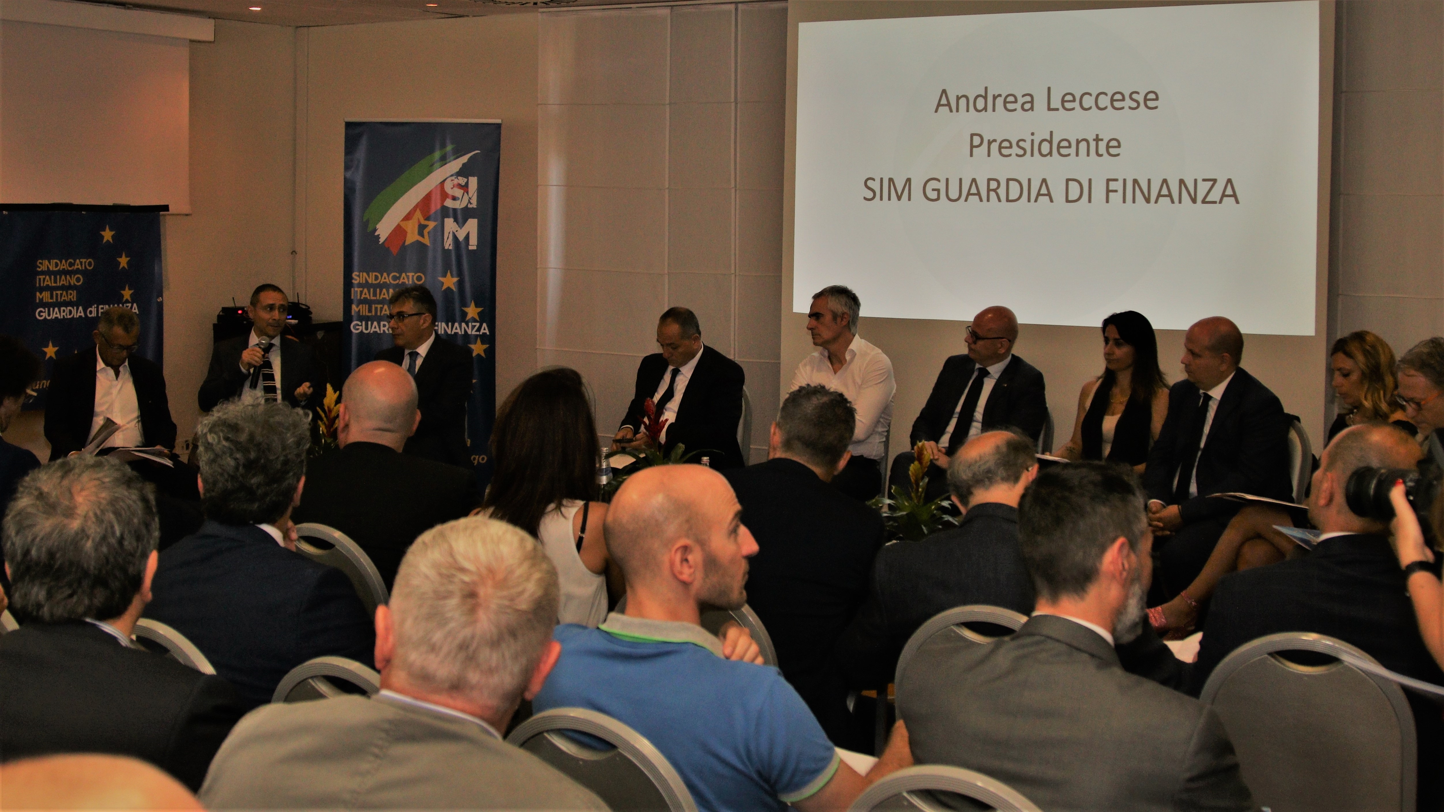 Tavola rotonda, organizzata dal Sindacato italiano militari – Guardia di Finanza svoltasi a Firenze il 20 luglio 2019