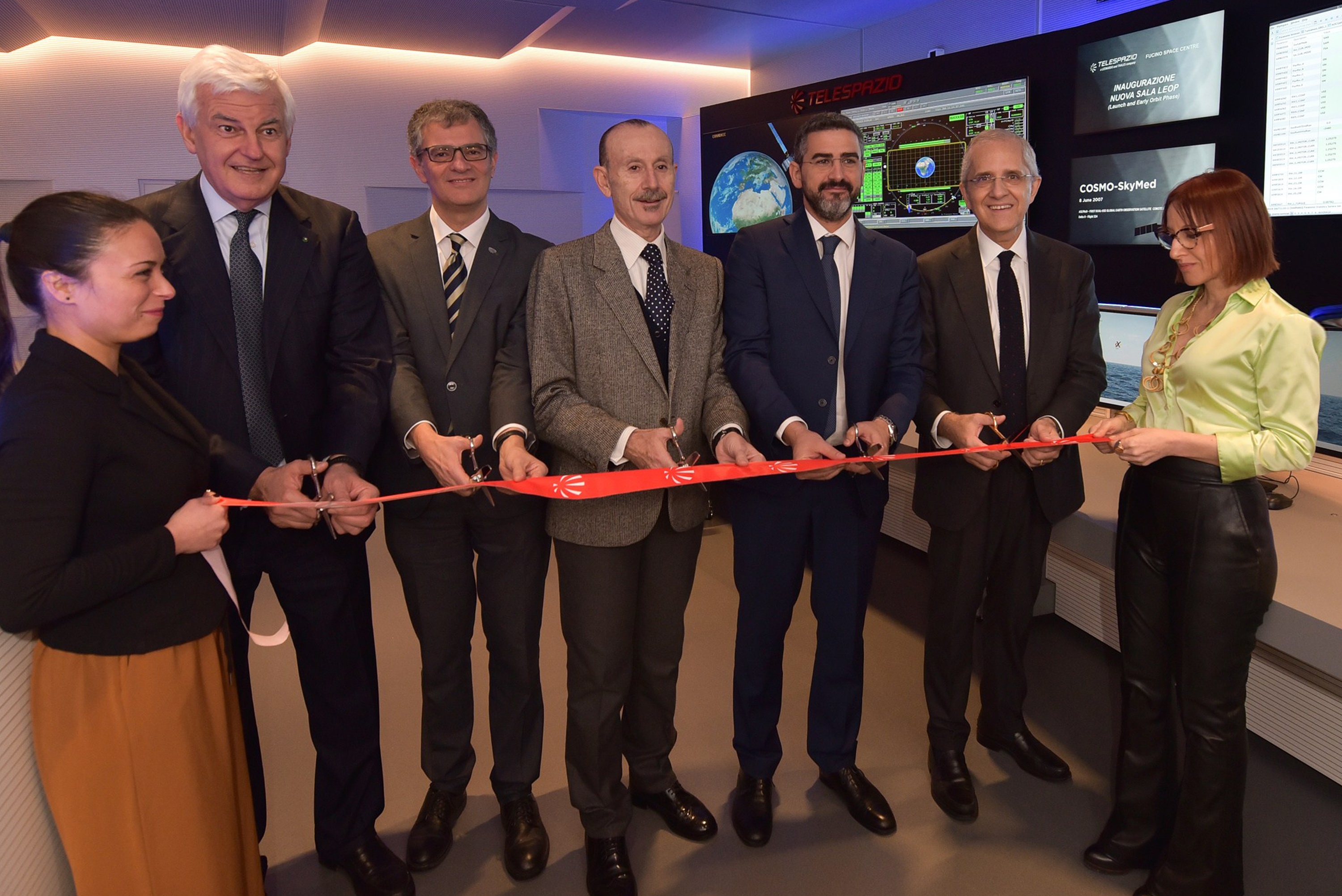 December 13, 2019: ribbon cut ceremony of the inauguration of the new control room for satellite orbital insertion