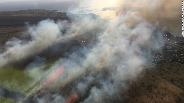 Kapalua piena di fumo per incendio del 23 ottobre 2019