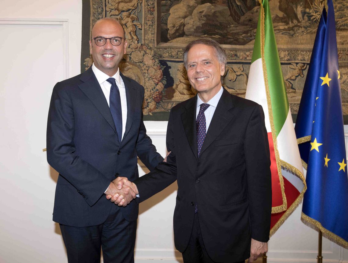 The ex- Minister of Foreign Affairs and International Cooperation, Angelino Alfano and his successor Enzo Moavero Milanesi at the Farnesina
