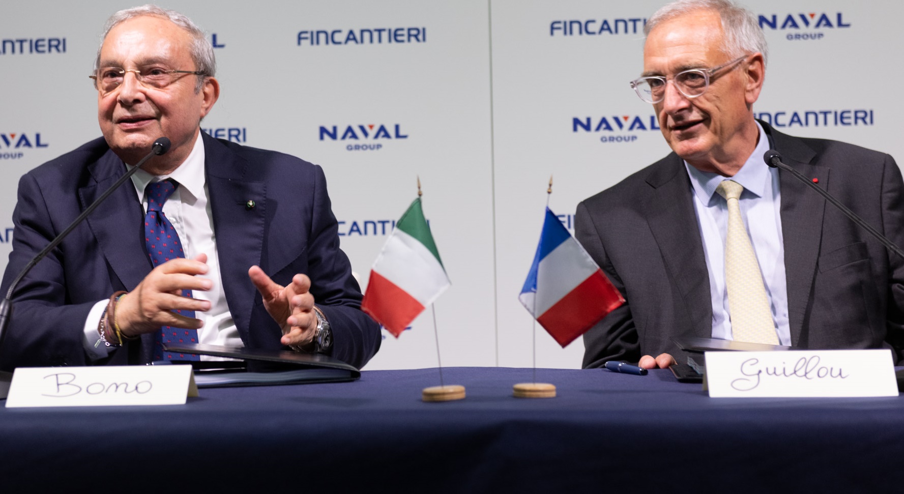 Fincantieri-Naval Group: accordo firmato dai ceo Giuseppe Bono e Hervé Guillou a bordo della fregata “Federico Martinengo” il 14 giugno 2019 a La Spezia