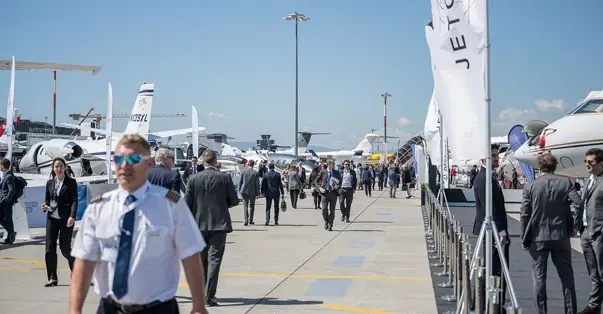 Aerei esposti all'"Ebace" European Business Aviation Convention& Exibition a Ginevra