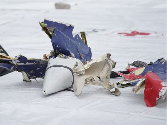Alcuni dei rottami del B-737/500 del vettore aereo indonesiano Sriwijaya Air precipitato in mare sabato 9 gennaio 2021
