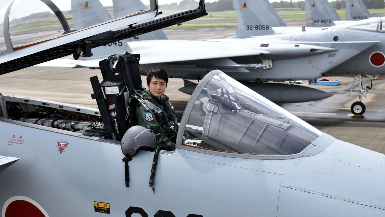 Pics of Misa Matsushima -first japanese woman pilot of combat aircraft- inside a F-15