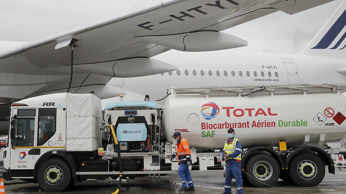 Il primo storico collegamento di un aereo Air France con biocarburante