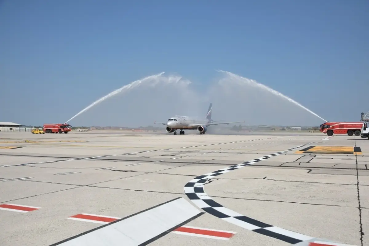 Aeroporto Verona: water cannon volo inaugurale Aeroflot per Mosca