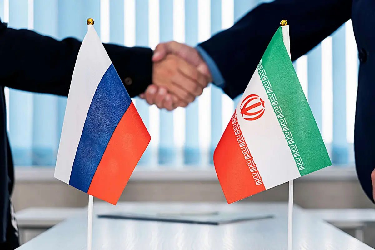 Handshake marks agreement between Russia and Iran (index photo)
