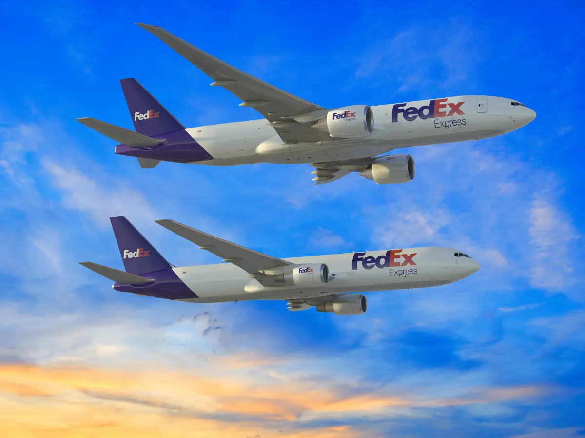Aerei B-777F e B-767/300F di FedEx