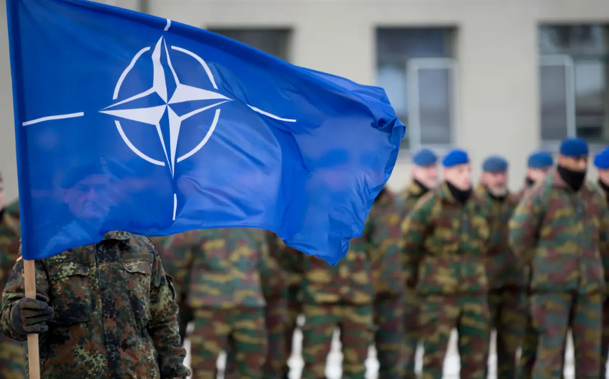 Bandiera della Nato