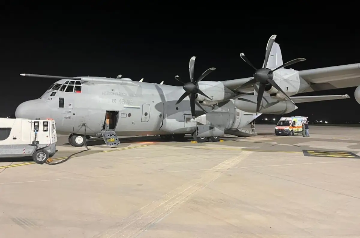 AMI: aereo C-130J ed ambulanza per trasporto sanitario urgente