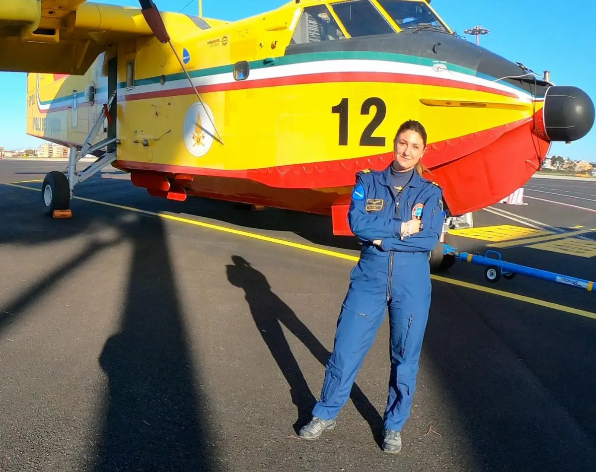 Giulia Grigoletti pilota aerei Canadair