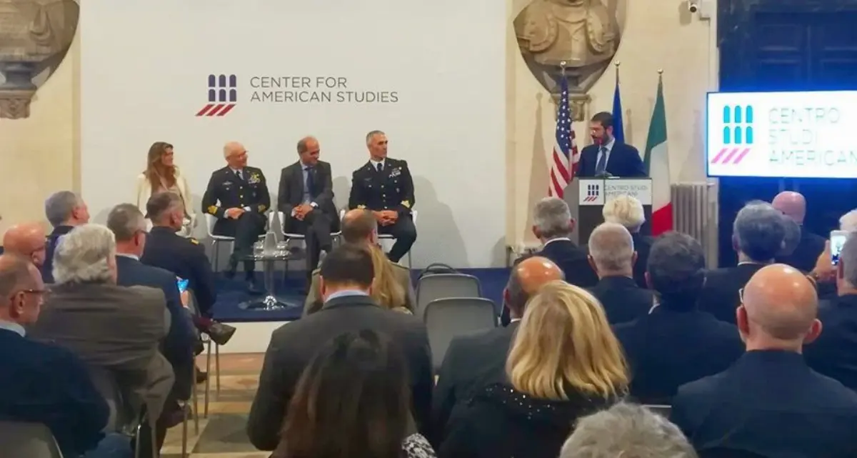 Sottosegretario alla Difesa Angelo Tofalo alla presentazione del libro “Geopolitica dell’esplorazione spaziale” di Marcello Spagnulo che si è tenuta presso il Centro studi americani. a Roma il 5 novembre 2019