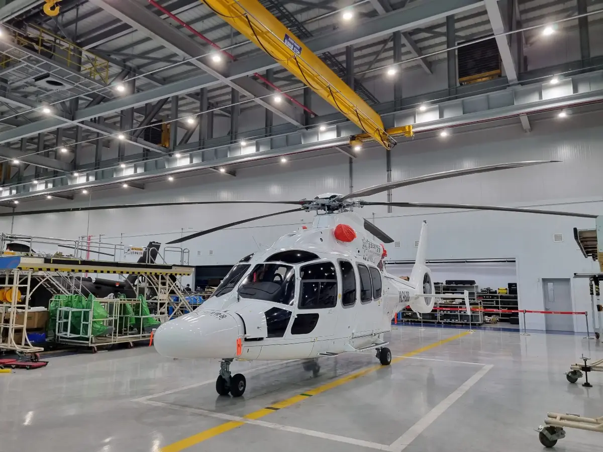 Elicottero civile leggero (Lch) realizzato da Aibrus-Kai e consegnato a Gloria Aviation