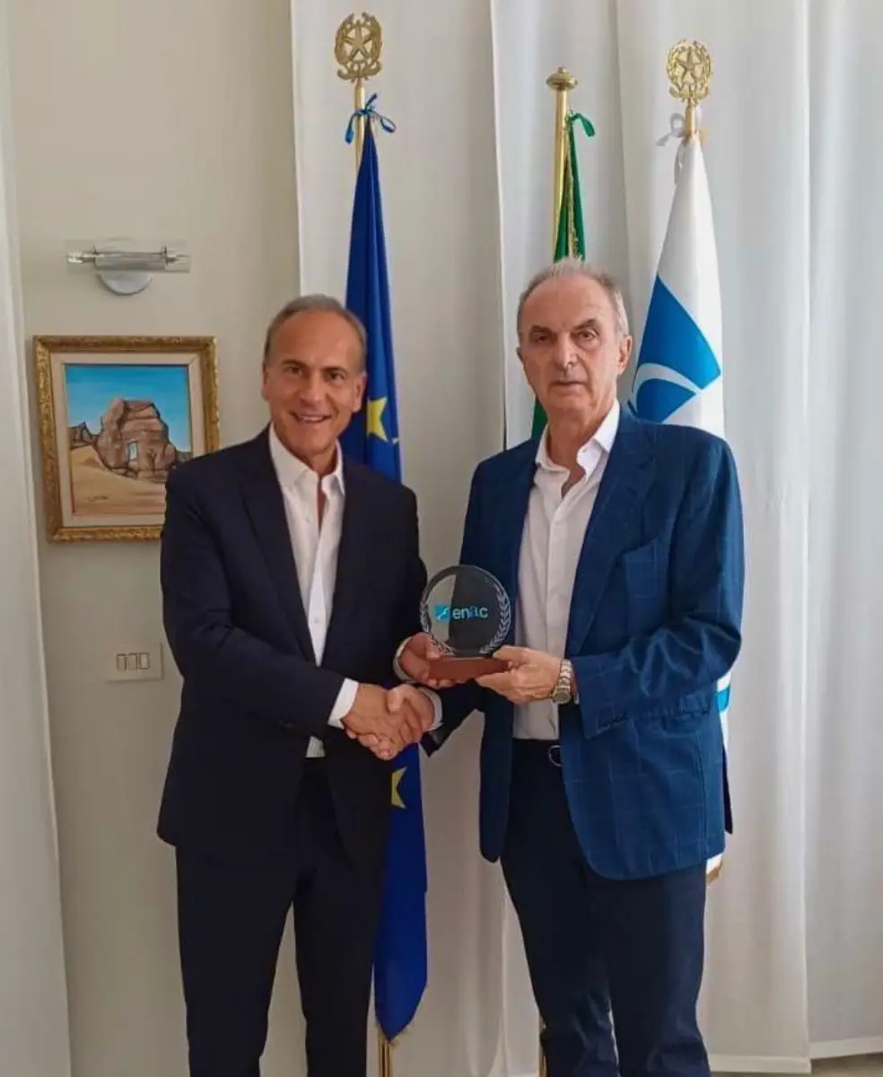 Gianfranco Battisti con il presidente di Enac Pierluigi Di Palma