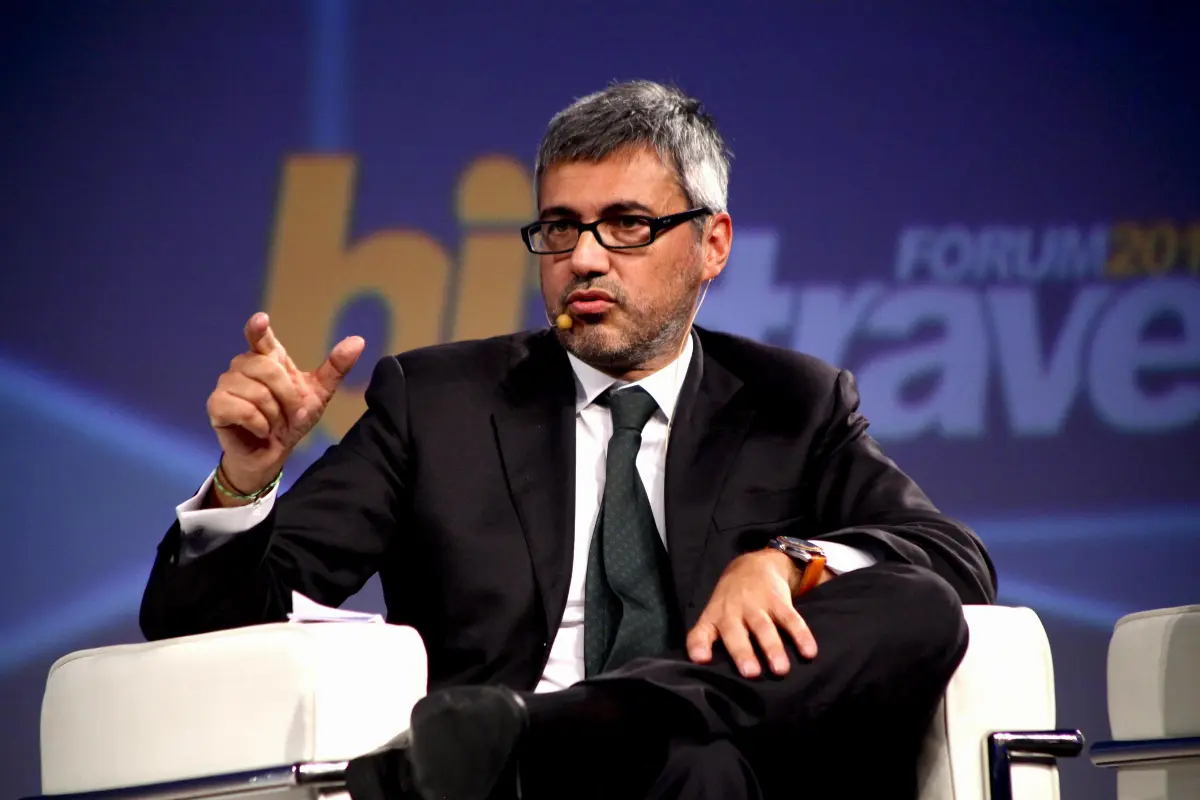 Il direttore commerciale di Alitalia Fabio Lazzerini