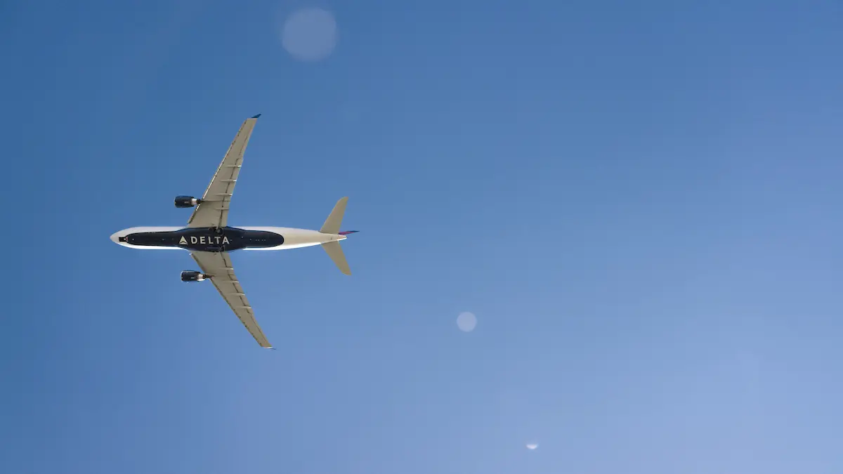 Aereo A-330 di Delta in volo