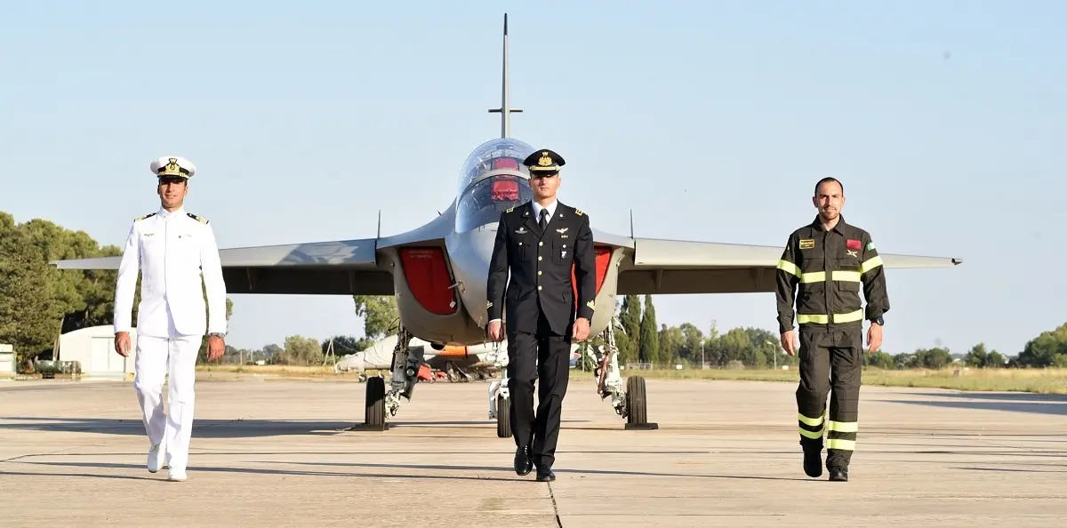 Aereo T-346, piloti Capitaneria di Porto, AMI e Vigili del Fuoco