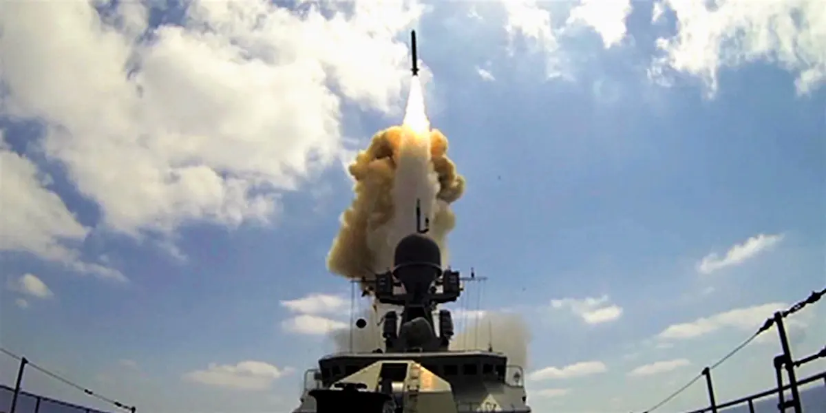 Russian military mean launches Kalibr cruise missile