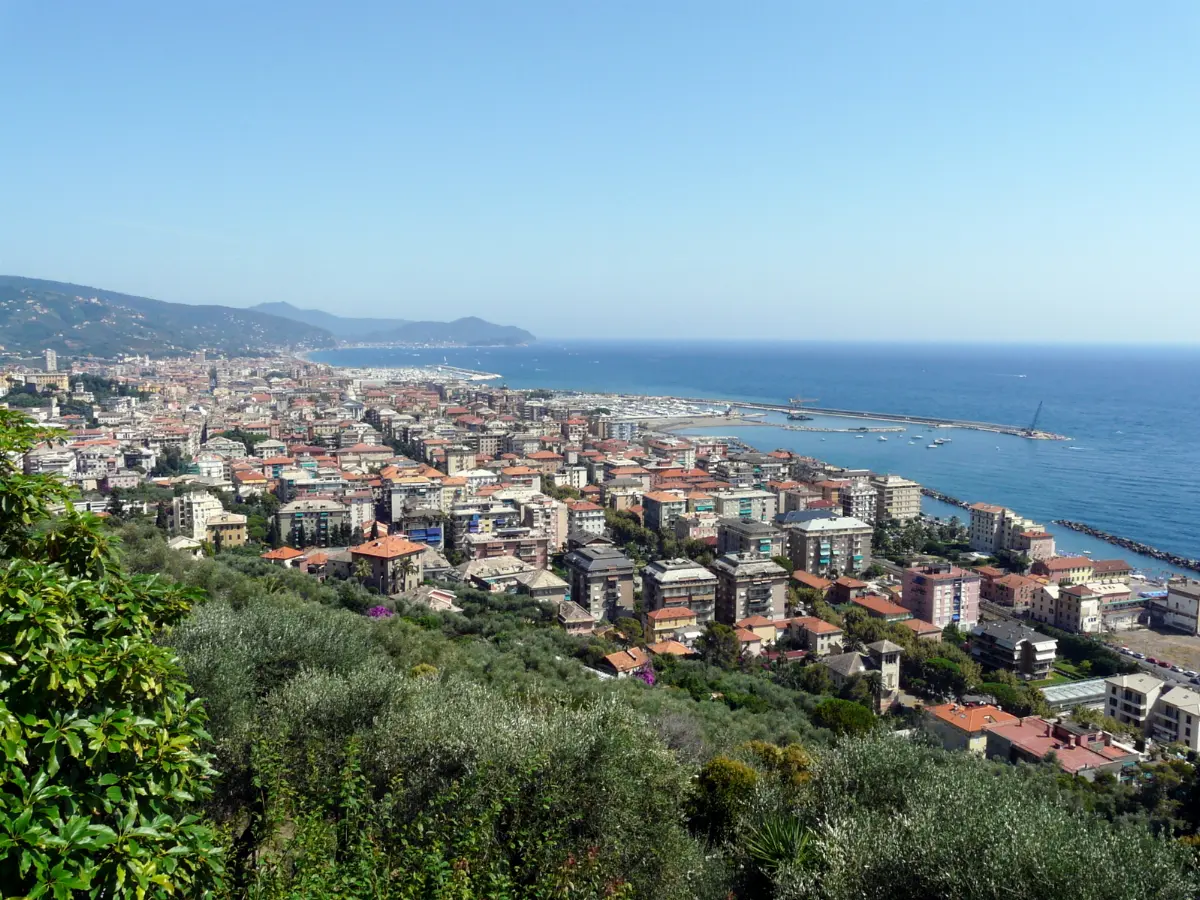 Chiavari, città