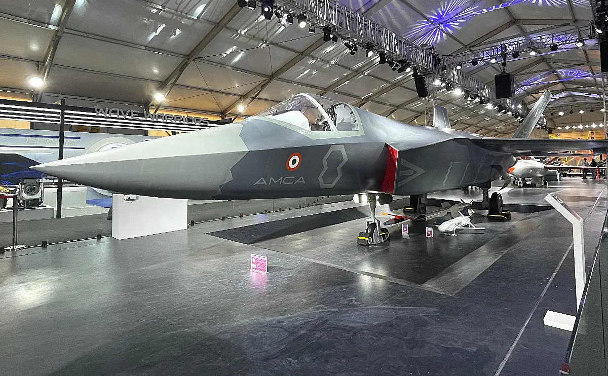Advanced Medium Combat Aircraft (Amca), il caccia stealth multiruolo indiano di 5a generazione in via di sviluppo: se ne prevede la messa in servizione entro il 2035