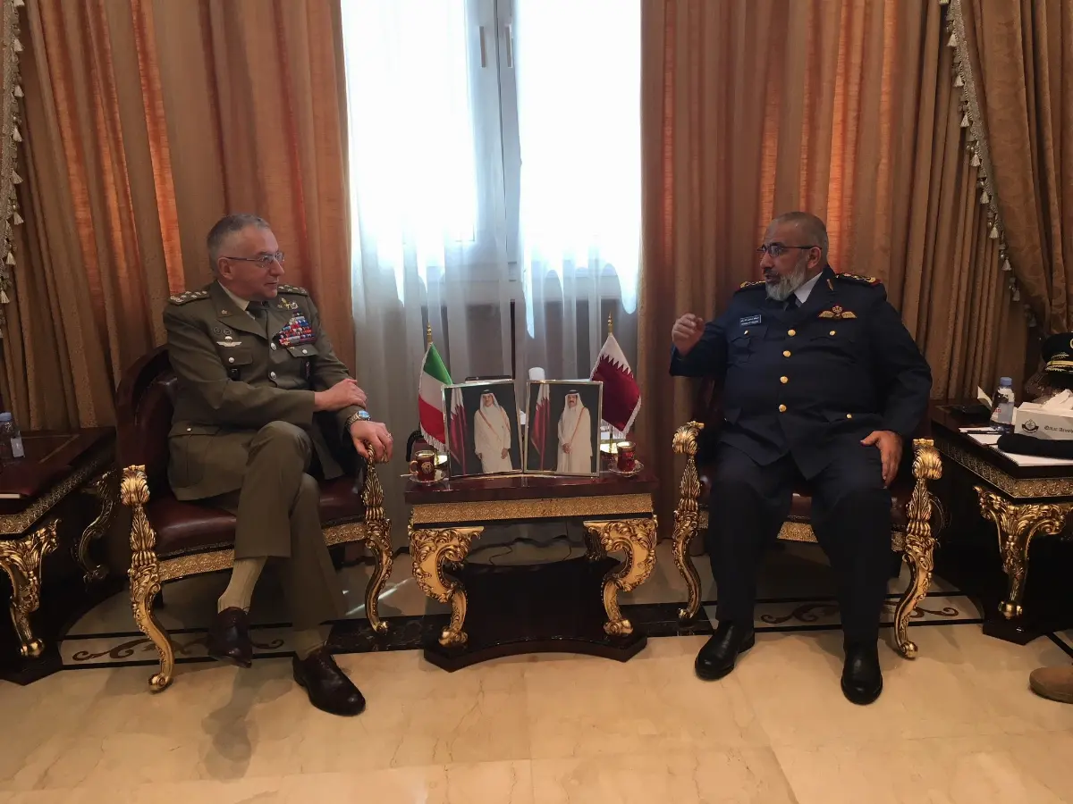 Generale Claudio Graziano, capo Stato Maggiore Difesa incontra il generale Al Ghanim in Qatar