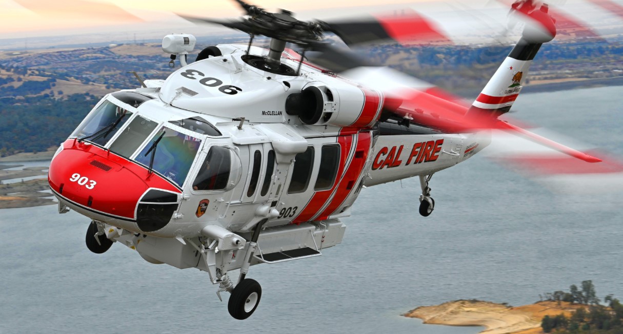 An S-70 Firehawk helicopter operated by CAL FIRE can transport firefighters, drop water on wildfires and perform hoist rescues