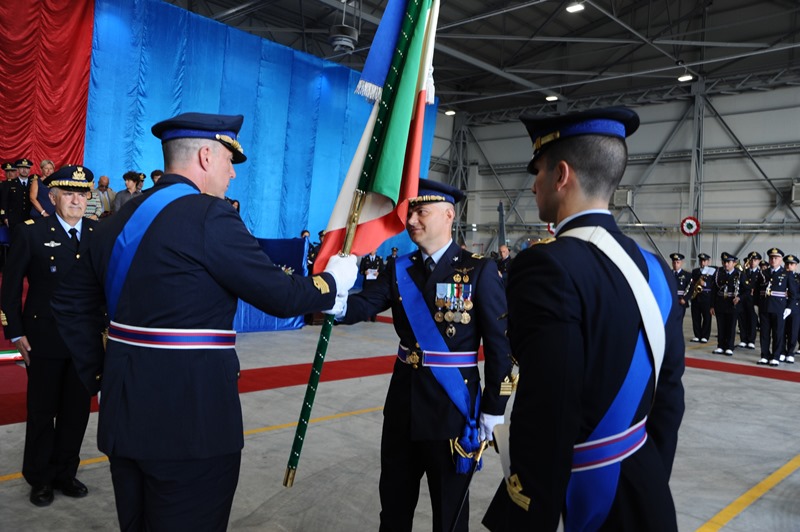 Passaggio di consegne al comando del 61esimo Stormo AMI di Galatina (Lecce) avvenuto il 3 agosto 2018 tra due colonnelli Surace (entrante) e Casali (uscente)