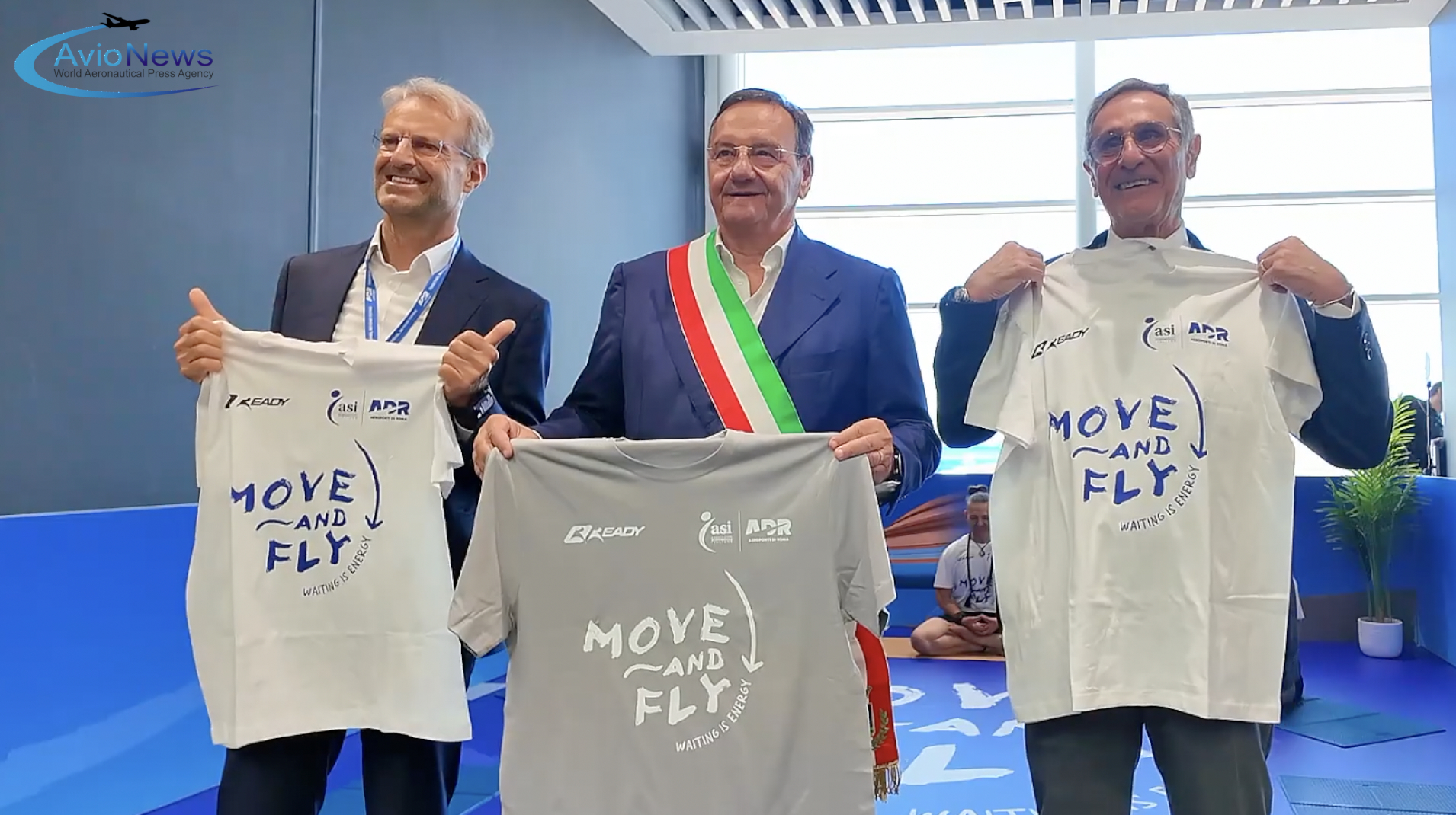 Marco Troncone, Mario Baccini, Claudio Barbaro alla presentazione dell'evento "Move and Fly" promosso da AdR e ASI il 22/09/2026