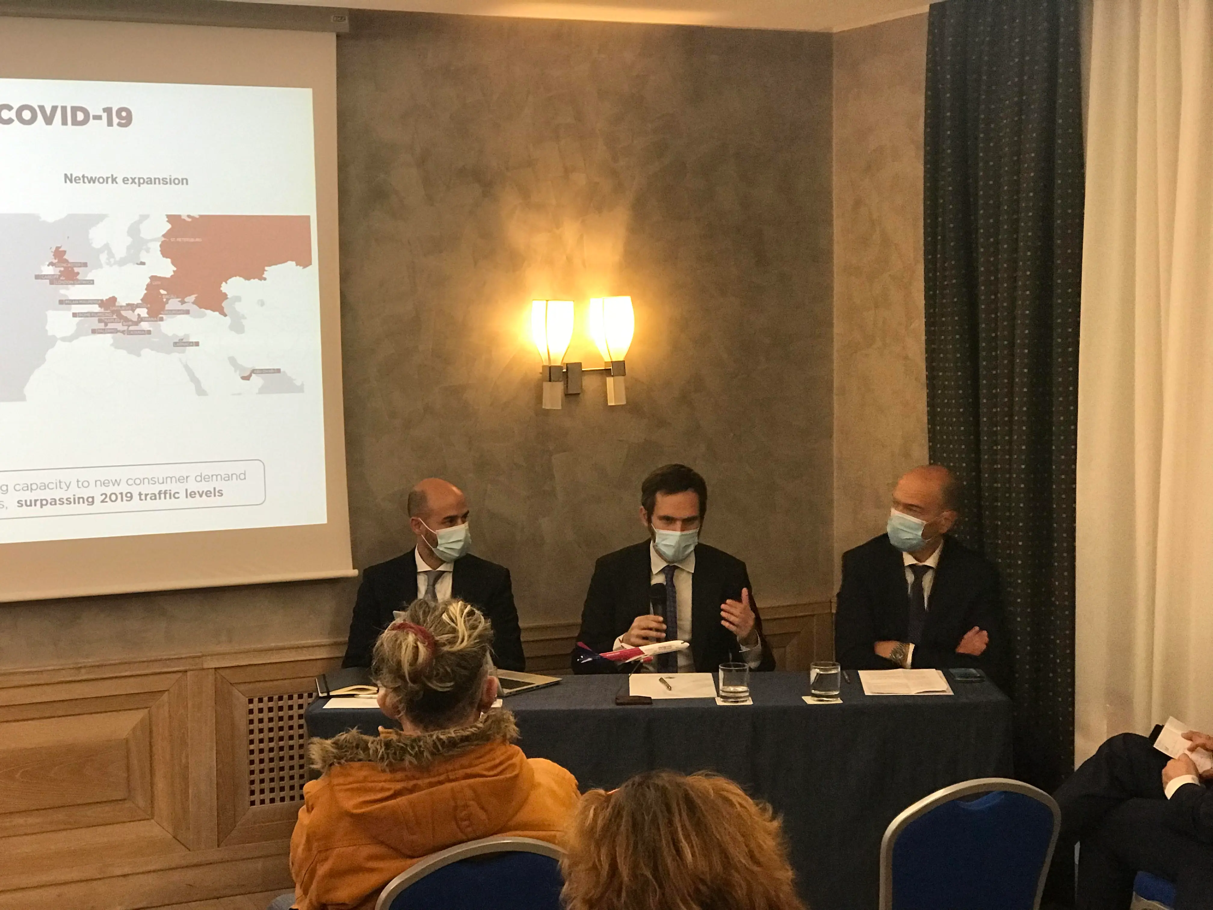 Air carrier Wizz Air announces the addition of a 5th aircraft at Rome-Fiumicino airport and 13 new routes. Among the speakers, from left: Andras Rado, Senior Corporate Manager of Wizz Air; George Michalopoulos, Chief Commercial Officer of Wizz Air; Ivan Bassato, Chief Aviation Officer of Aeroporti di Roma