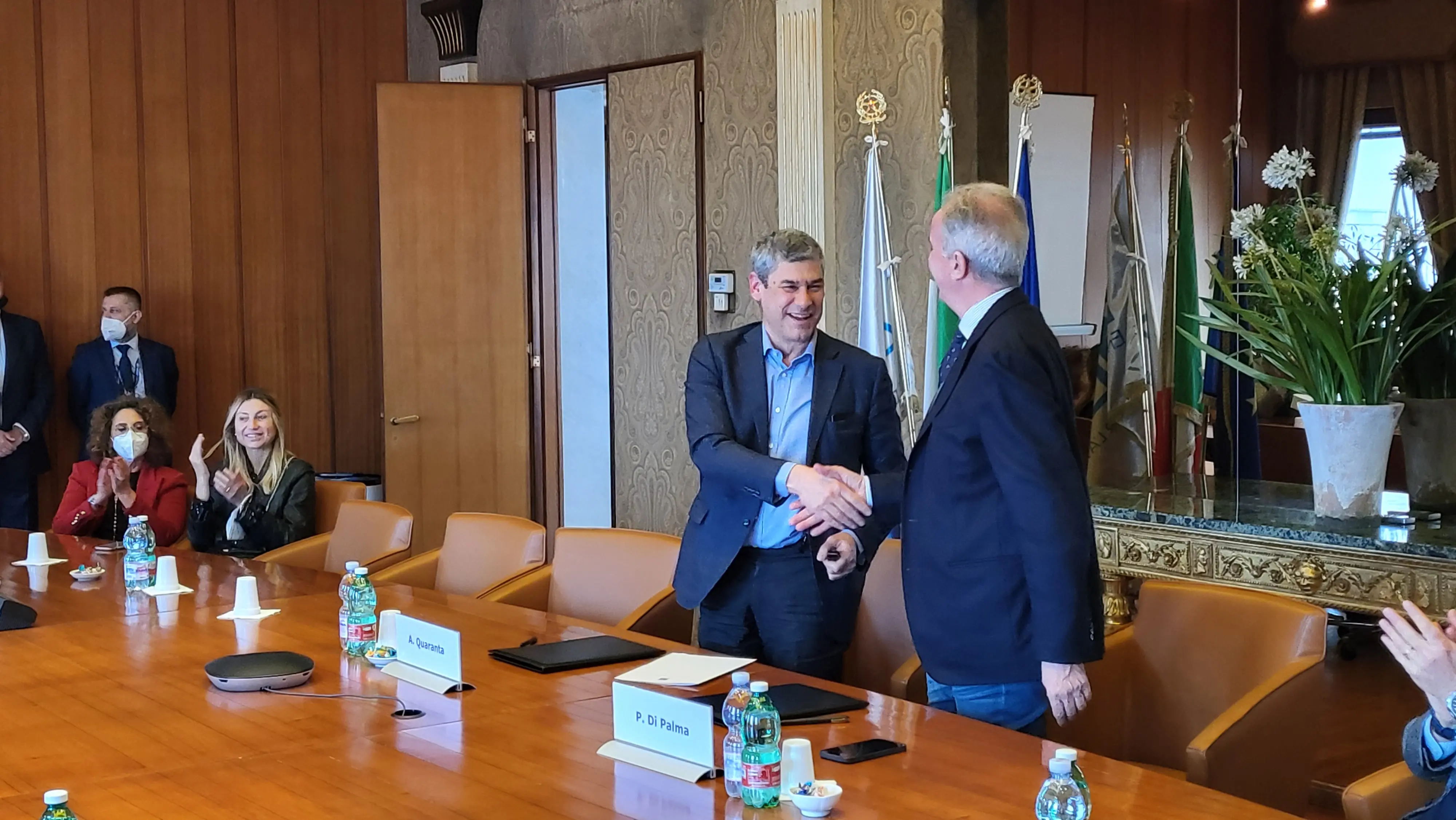 Cerimonia di firma del contratto di programma tra Enac ed Enac Servizi S.r.l. del 31 marzo 2022