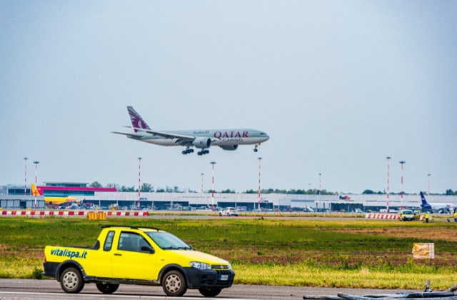 Lavori di rifacimento pista e vie di rullaggio all'aeroporto di Milano-Malpensa