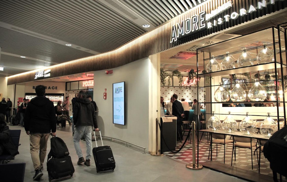 Bologna, 20 febbraio 2025. Ristorante "Amore Do Eat Better" di Autogrill inaugurato all’interno dell’aeroporto bolognese "Guglielmo Marconi"