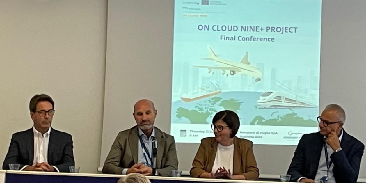 Bari, 31 luglio 2025, conferenza finale del progetto "On Cloud Nine+" svoltasi presso l'aeroporto "Karol Wojtyla": il secondo da sinistra Antonio Maria Vasile, presidente AdP