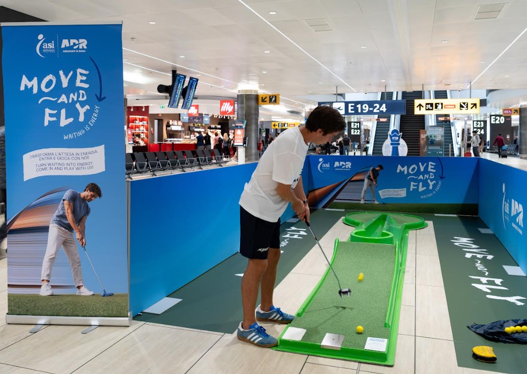 Roma, 22 settembre 2026. AdR-Asi: "Move and Fly", progetto, nella sua prima fase test, prevede l'installazione di due aree, una per lo yoga ed una dedicata al minigolf, all’interno delle zone partenze dei T1 e T3 a Fiumicino