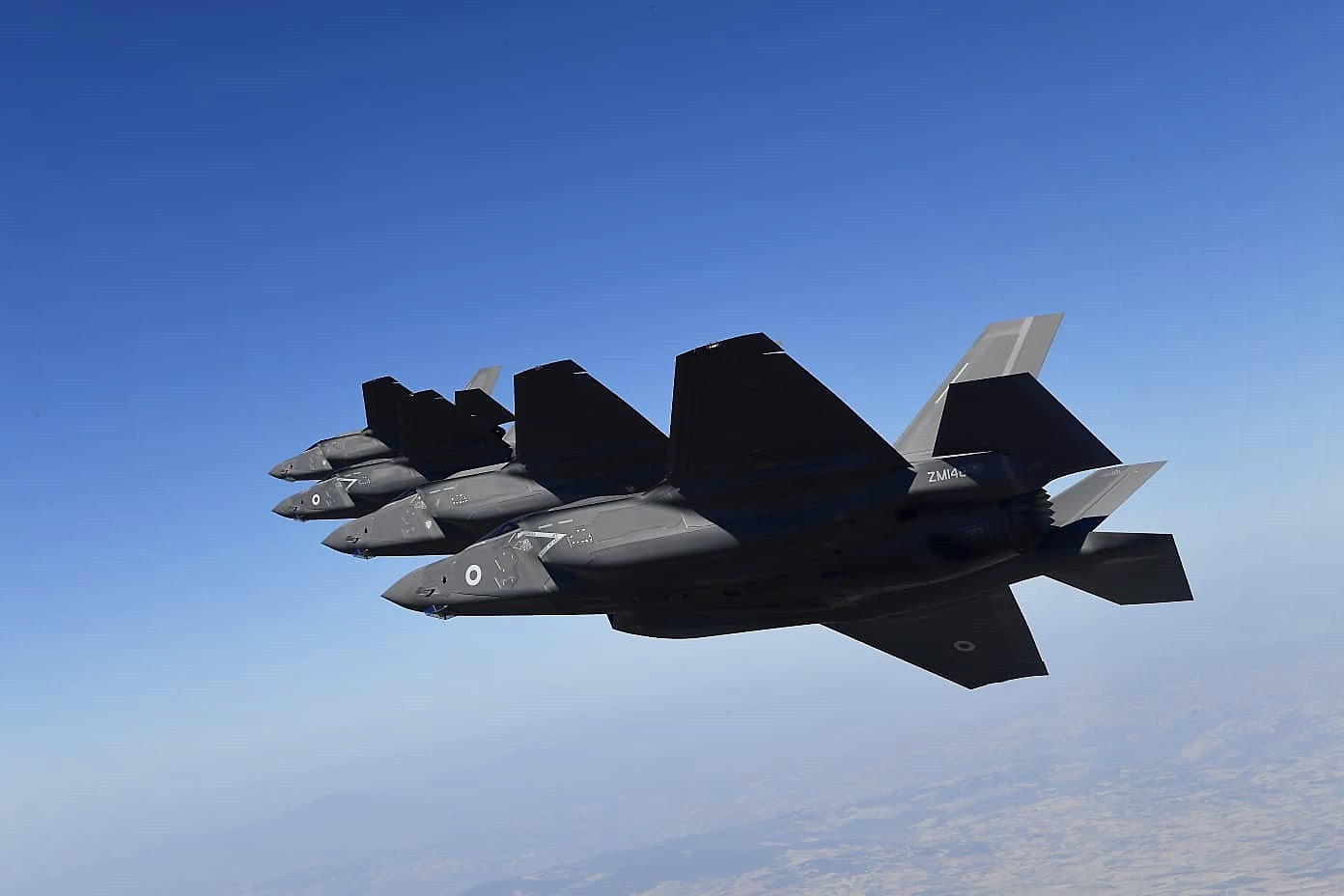 Aerei F-35 in un'esercitazione congiunta delle forze aeree italiane, inglesi e americane