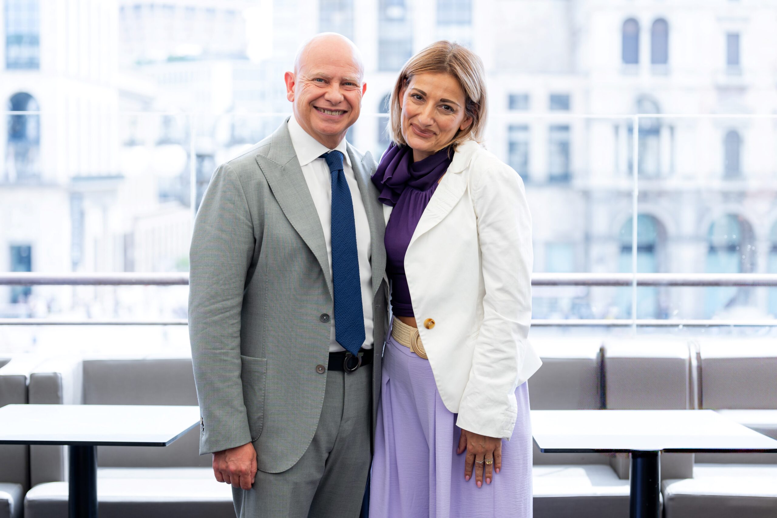 Ibar: cambio di guardia alla presidenza tra Flavio Ghiringhelli, Country Manager di Emirates, e Rita Gaglione, Head of Airport Incentives per ITA Airways
