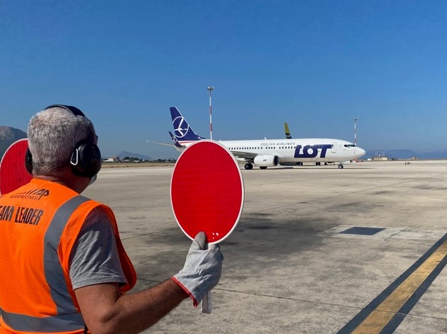 Palermo, 14 giugno 2021, aeroporto internazionale "Falcone Borsellino" volo di linea da Varsavia della polacca Lot, che mancava da molto tempo dalla città siciliana