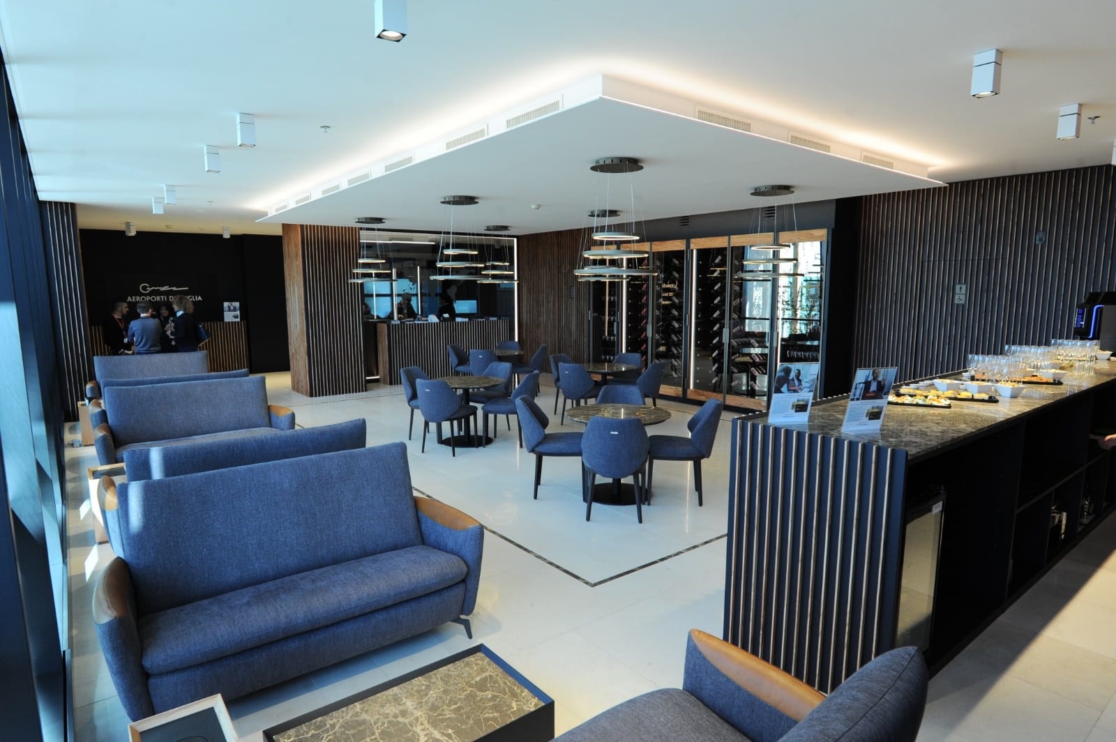 Inaugurazione della vip lounge dell’aeroporto "Karol Wojtyla" di Bari avvenuta l'11 gennaio 2020