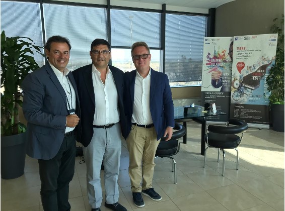 Salvatore Ombra, presidente Airgest (al centro) ha incontrato Gregory Bongiorno, presidente di Sicindustria Trapani