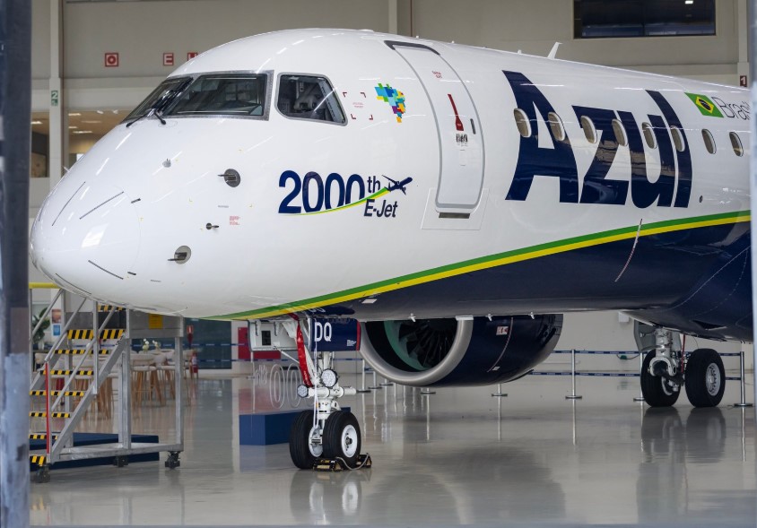 2,000th E-Jet commemorative aircraft delivered to Brazil’s Azul Linhas Aéreas